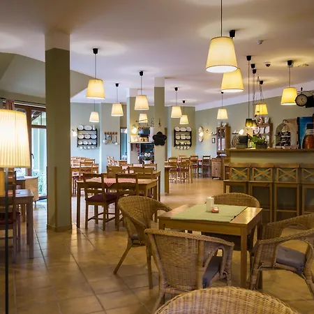 Alojamento de Acomodação e Pequeno-almoço Dom Pod Koziolkami