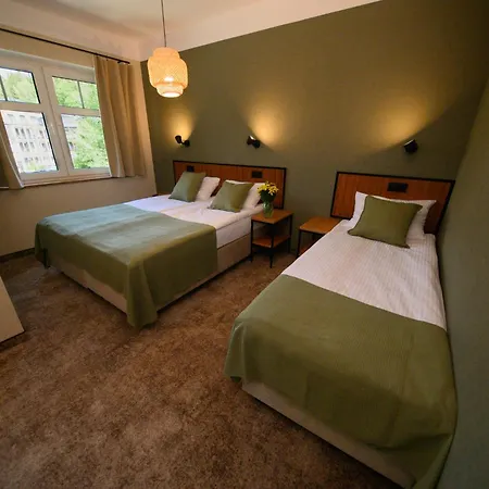 Dom Pod Koziolkami Bed & Breakfast Szklarska Poręba