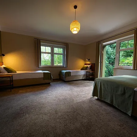 Dom Pod Koziolkami Bed & Breakfast 3*