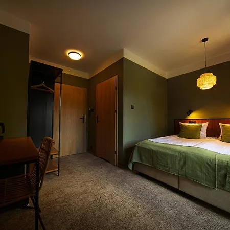 Dom Pod Koziolkami Bed & Breakfast
