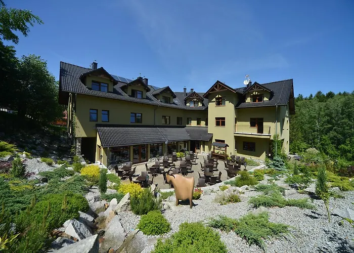 Dom Pod Koziolkami Bed & Breakfast 3*